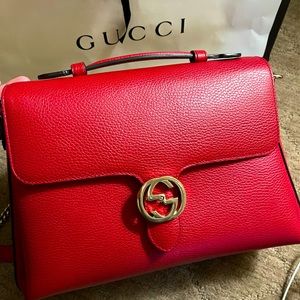 Gorgeous Interlocking Gucci purse.
